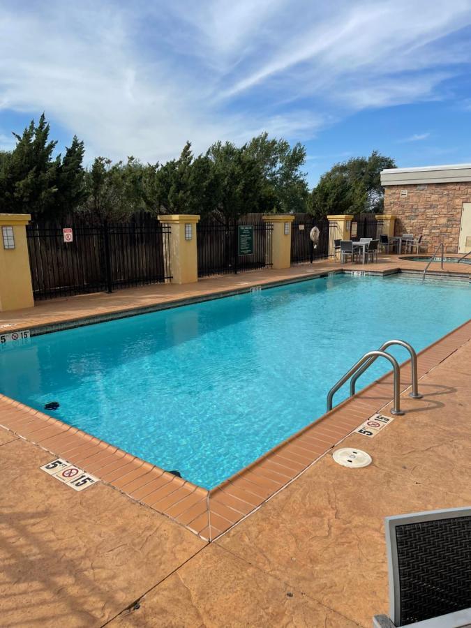 La Quinta By Wyndham Elk City Exterior foto
