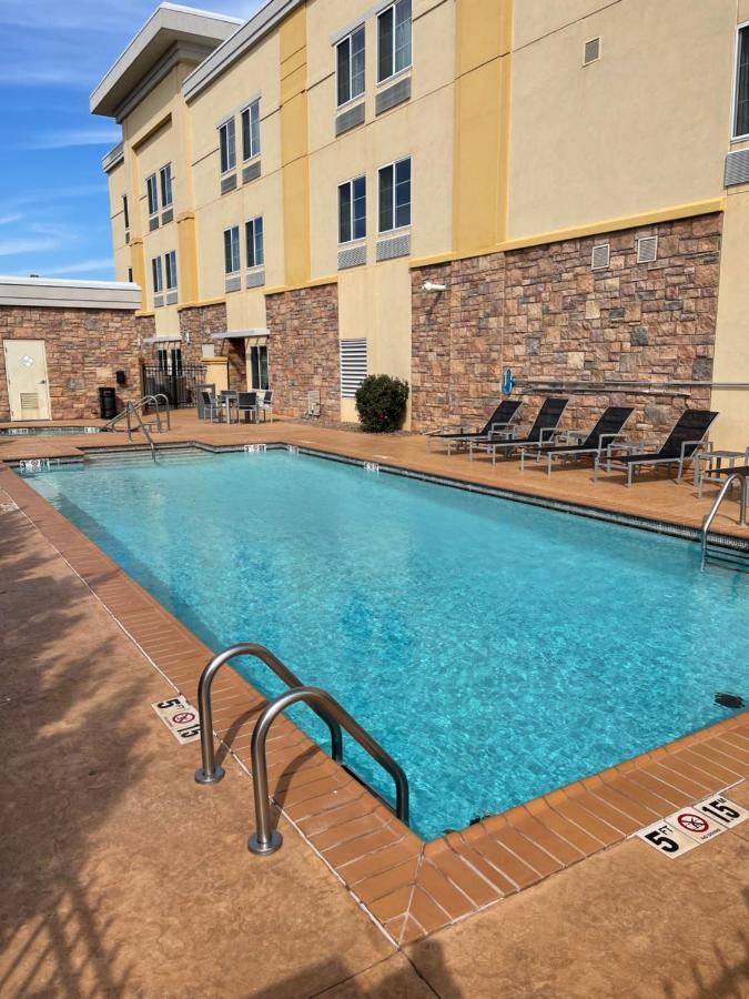 La Quinta By Wyndham Elk City Exterior foto